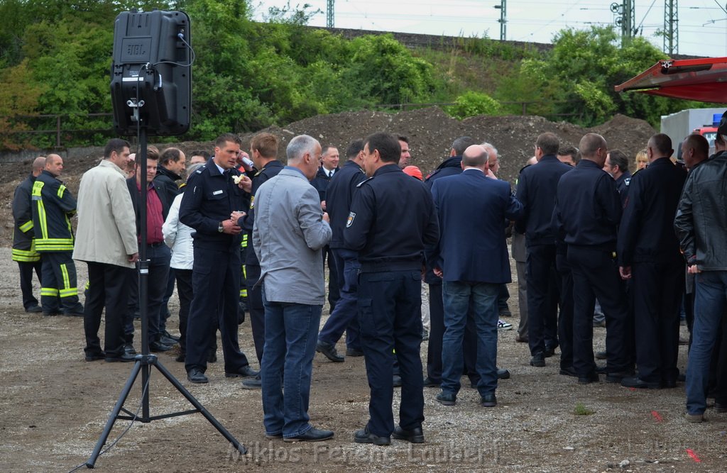 Erster Spatenstich Neues Feuerwehrzentrum Koeln Kalk Gummersbacherstr P140.JPG - Miklos Laubert